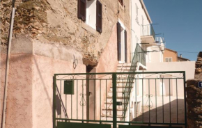 Lovely Apartment In Pietranera With Wifi